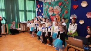 Miniaturka artykułu Dzień Babci i Dziadka w naszej szkole